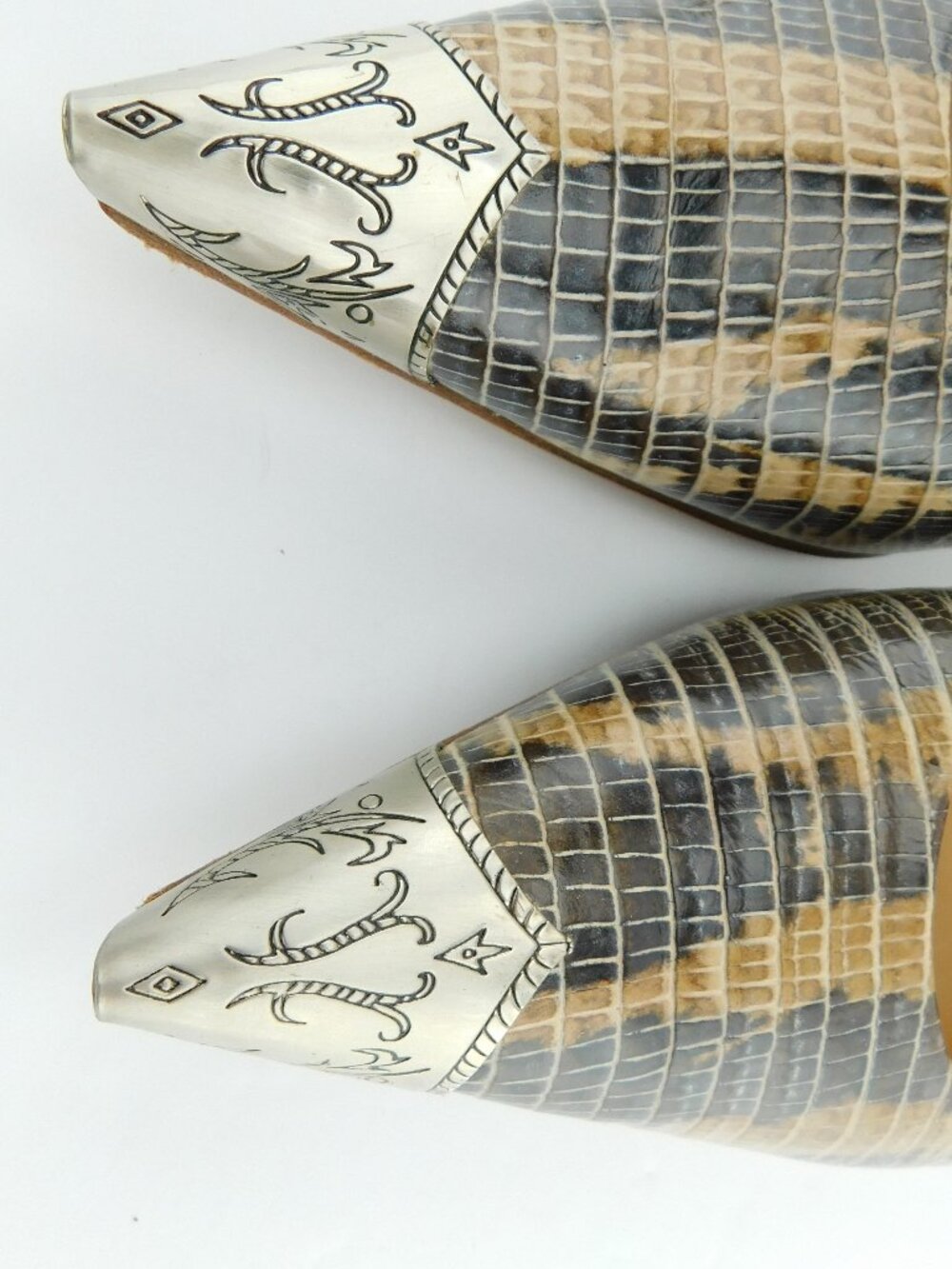 J Vincent Snake Print Leather Western Metal Tip Toe Heel Pumps 7.5 - Picture 6 of 12
